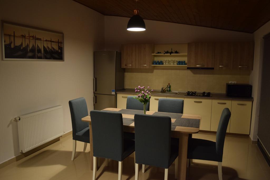 Sanderson Apartments Miercurea Ciuc Exterior photo